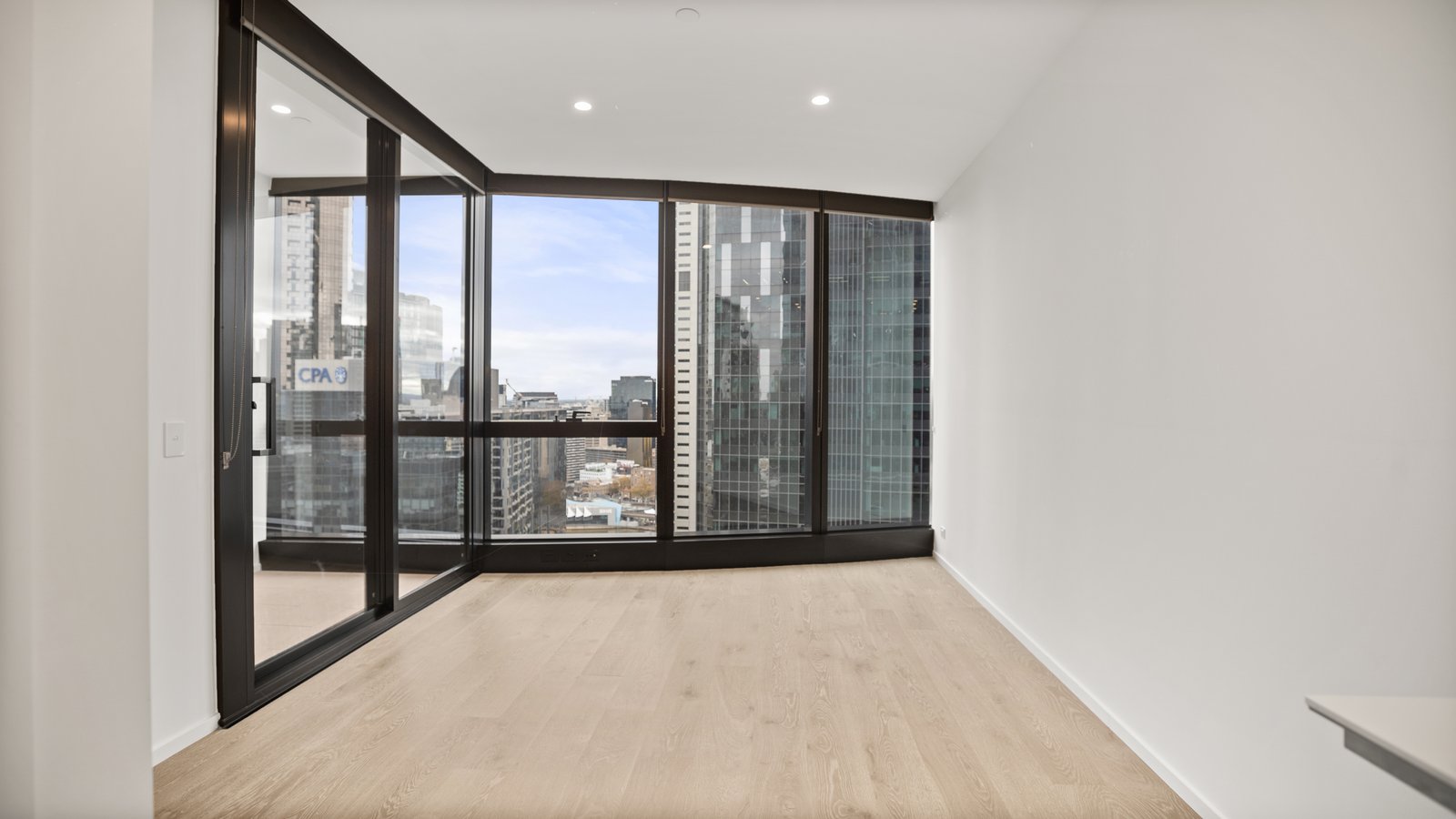 3402/70 Southbank Boulevard SOUTHBANK 1