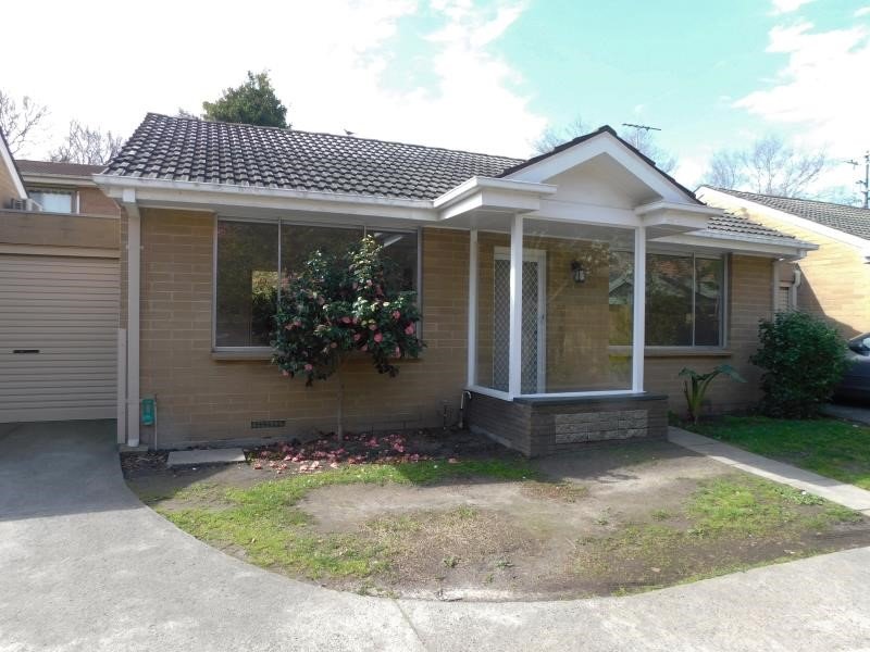 3/403 Upper Heidelberg Road, Ivanhoe 2 bed, 1 bath Unit for Lease