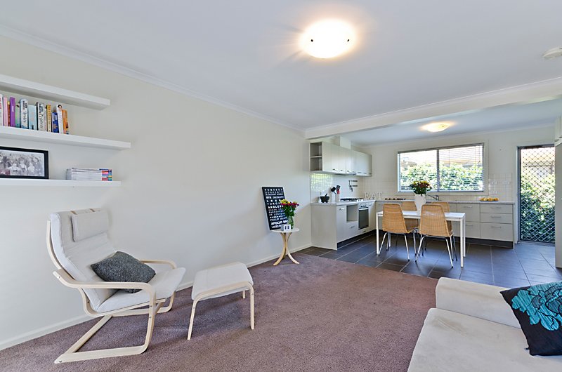 Gallery: 3/404 Myers Street