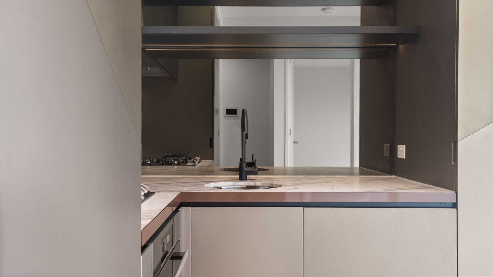 3405/138 Spencer Street MELBOURNE 5