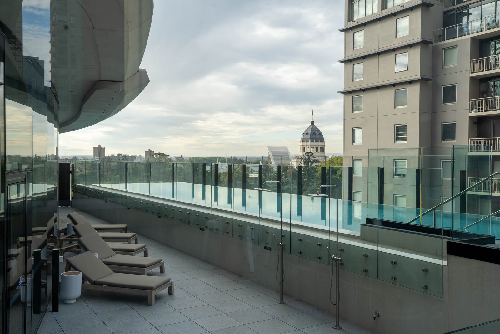 3407/63 La Trobe Street MELBOURNE 12