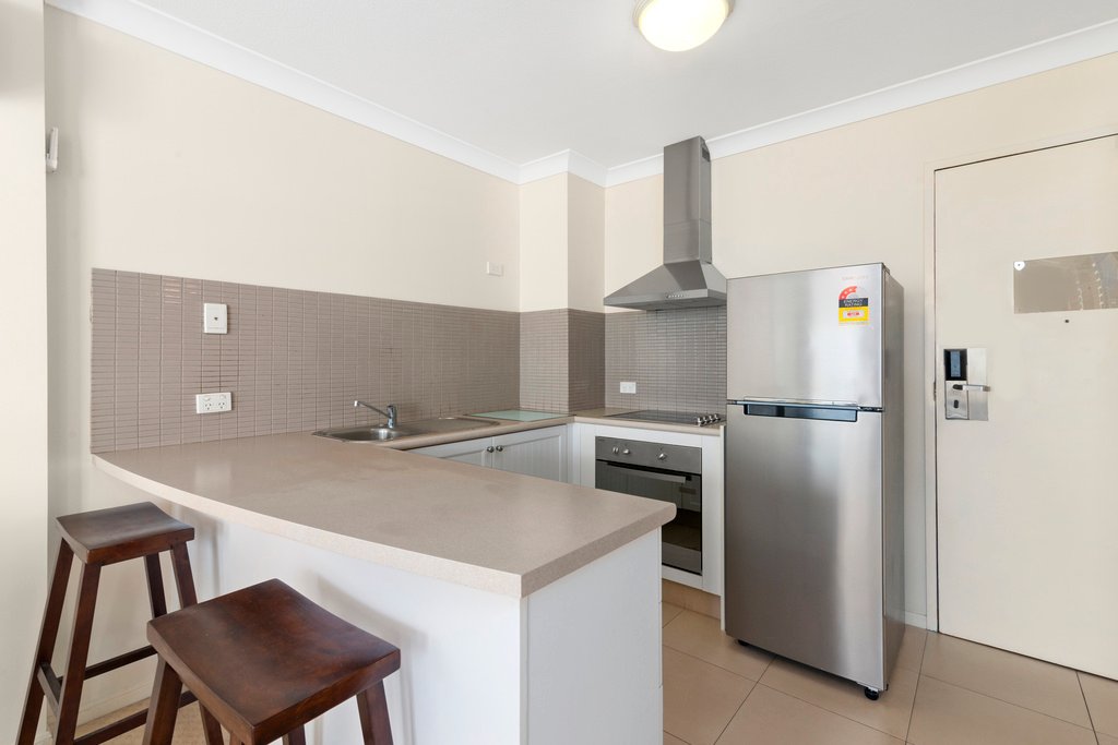 340/99 Griffith Street COOLANGATTA 2