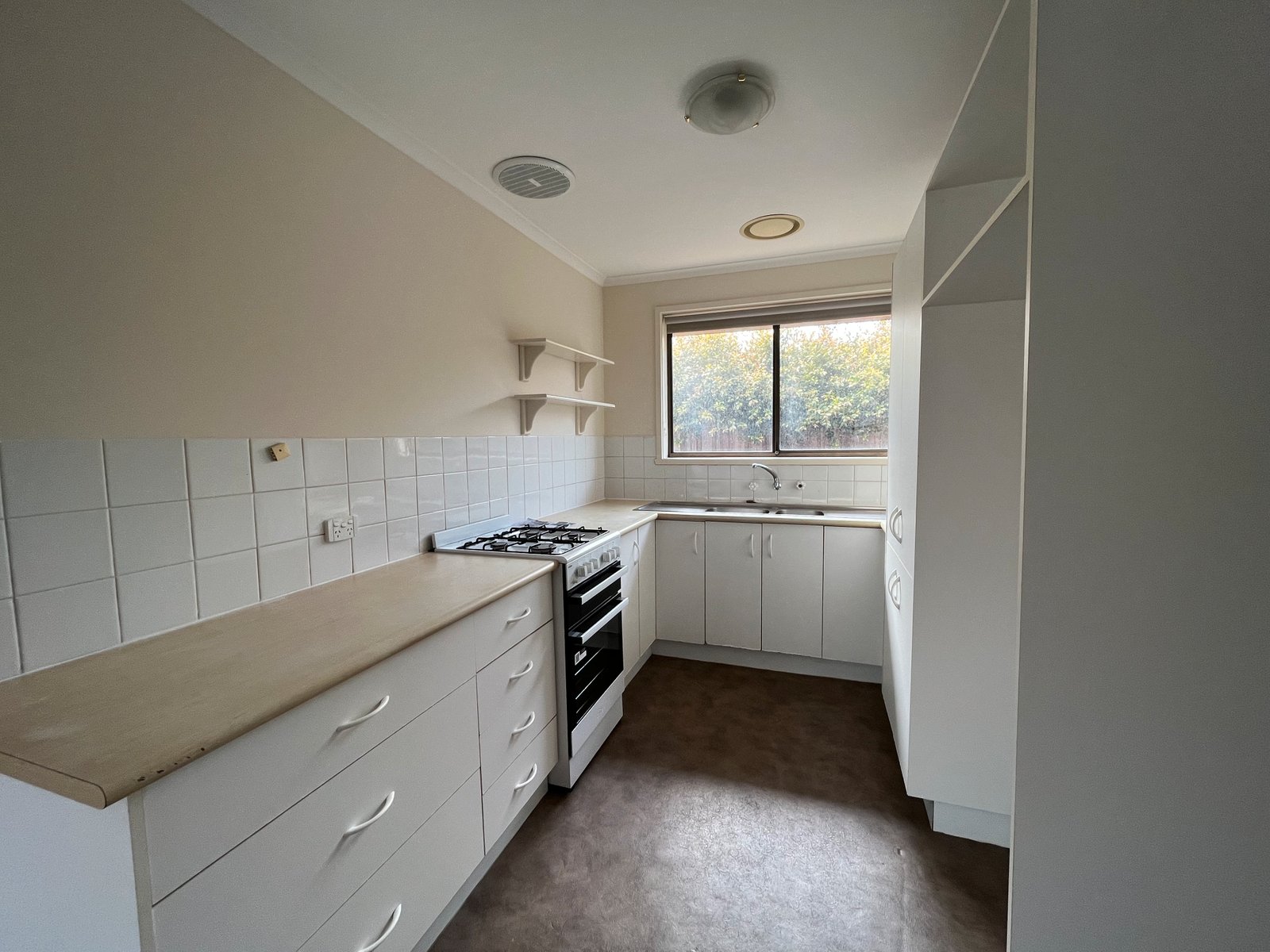 Gallery: 3/41 Clarence Street