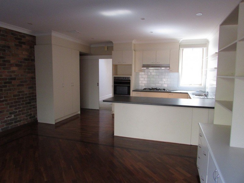 Gallery: 341 Park Street