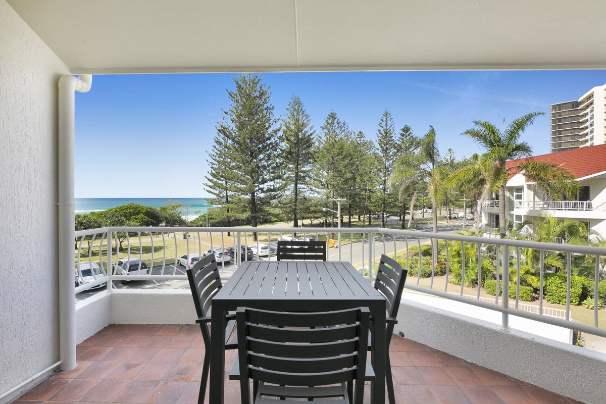34/136 The Esplanade Burleigh Heads 8