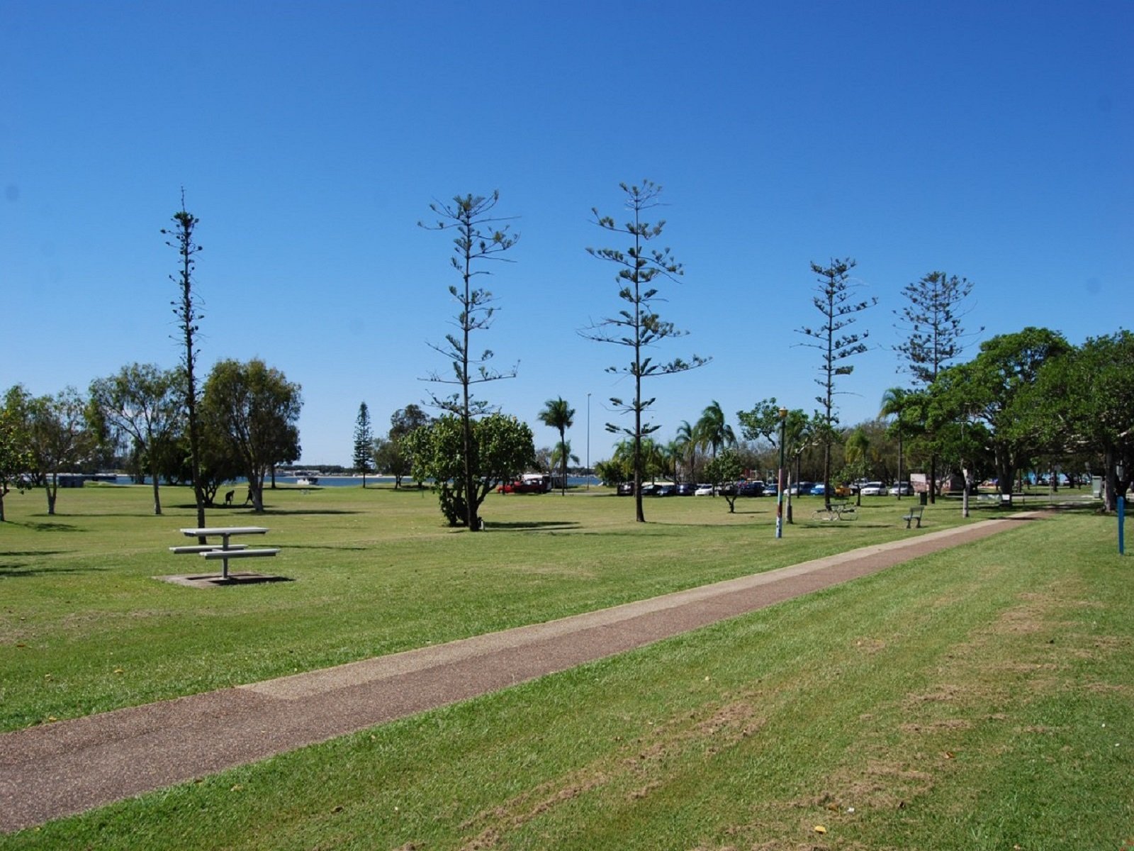 34/150 Marine Parade SOUTHPORT 11