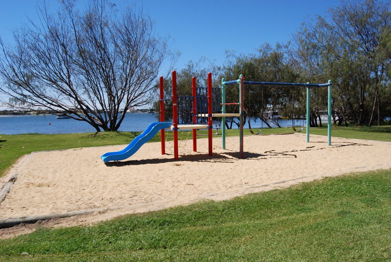 34/150 Marine Parade SOUTHPORT 12