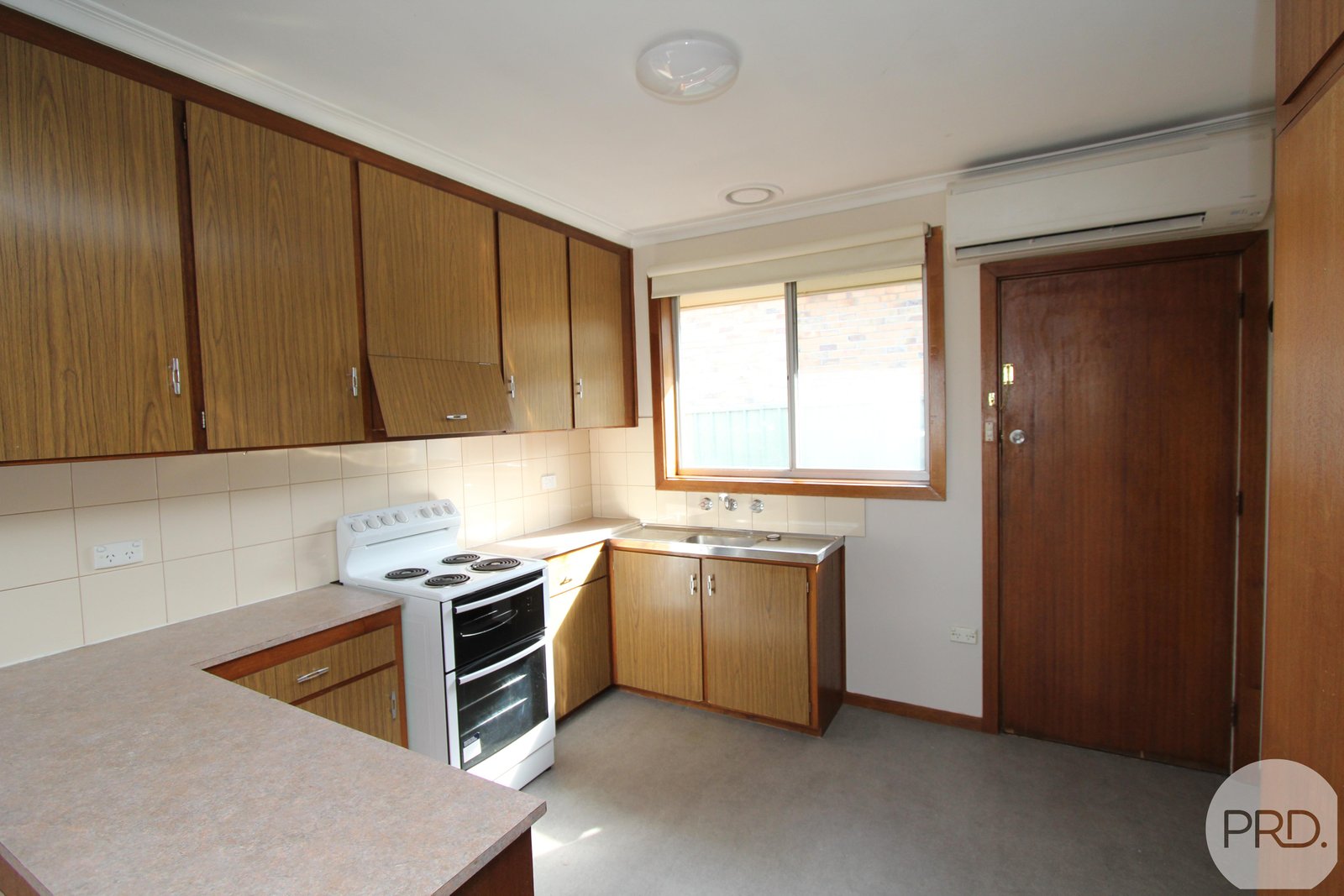 3/416 Peel Street North BLACK HILL 4