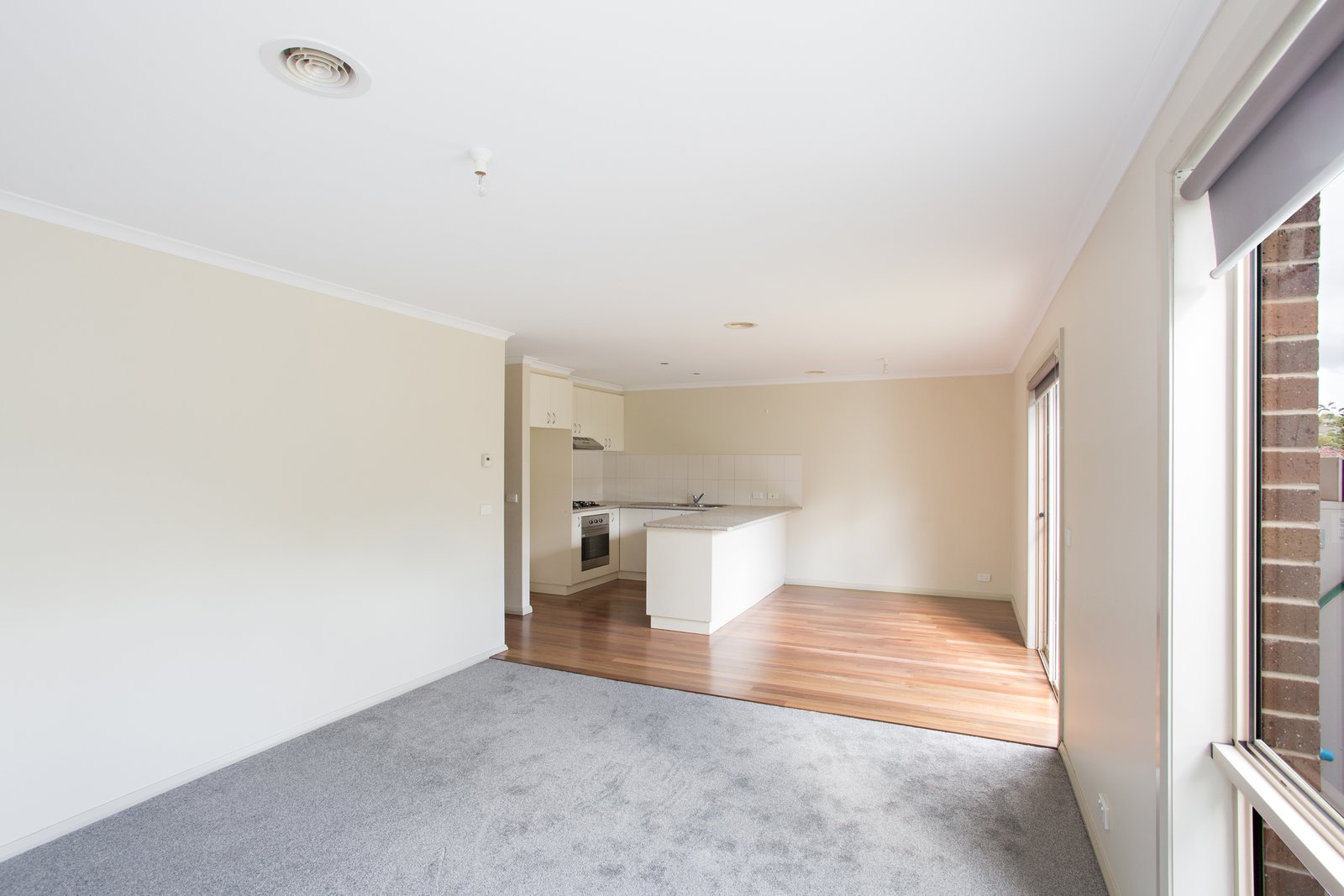 Gallery: 3/417 Peel Street North