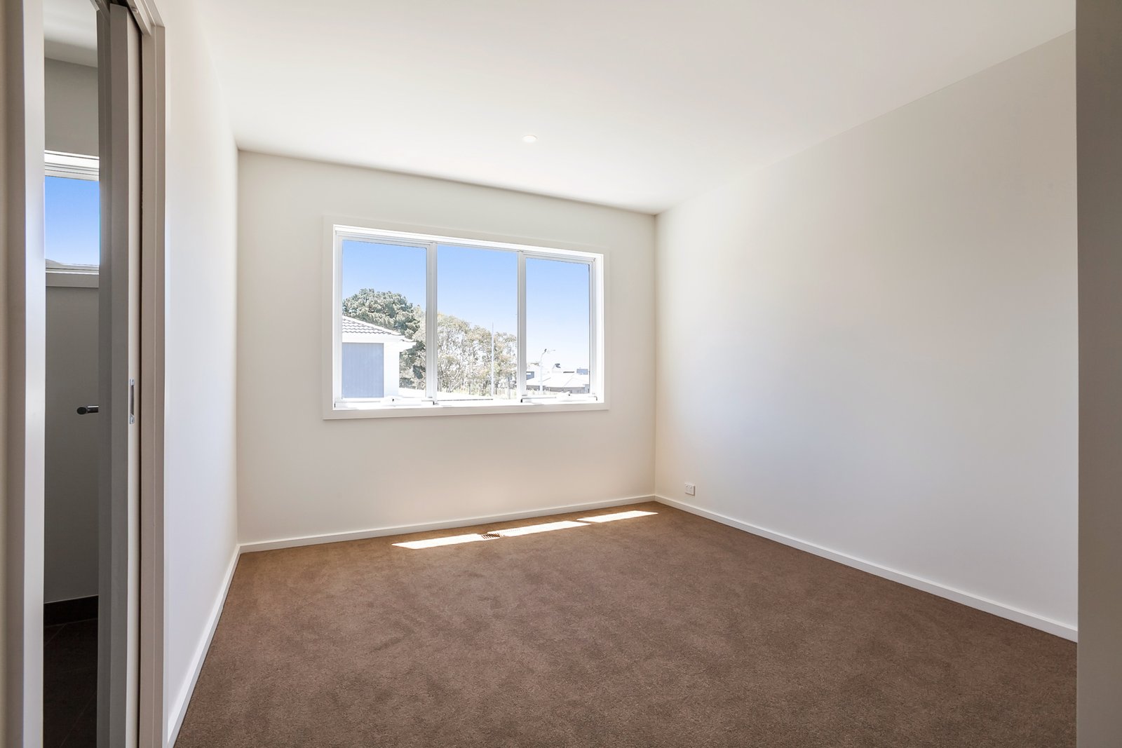 Gallery: 34/170 Chapel Road