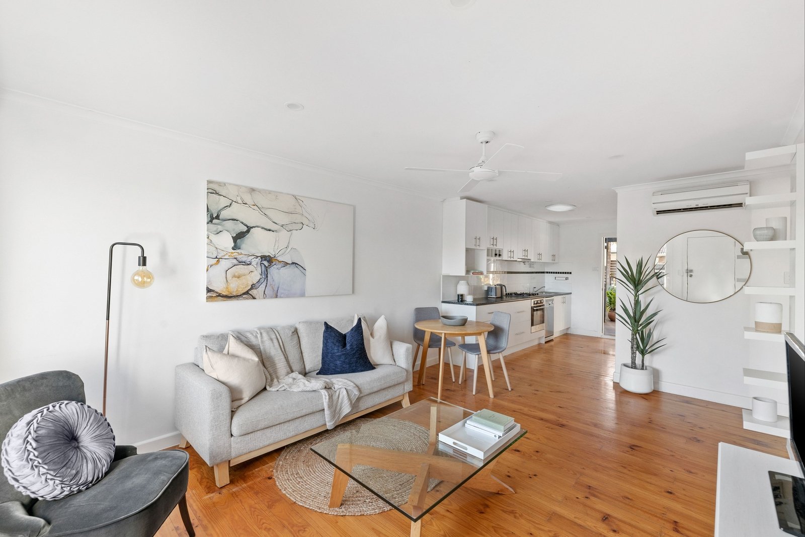Gallery: 3/42 Station Street
