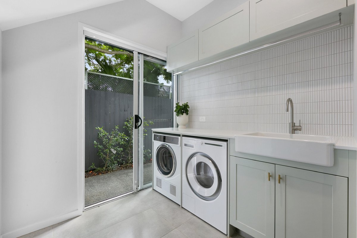 3/42 Twenty Seventh Avenue Palm Beach 27