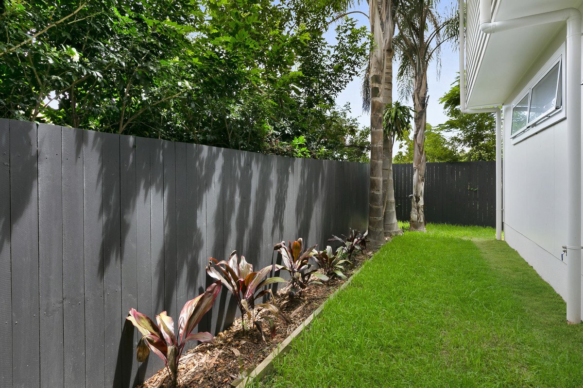 3/42 Twenty Seventh Avenue Palm Beach 28