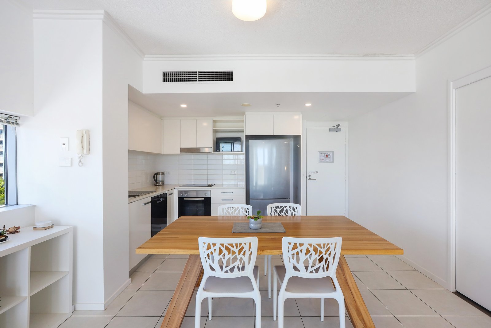 34/25-29 Surf Parade BROADBEACH 7