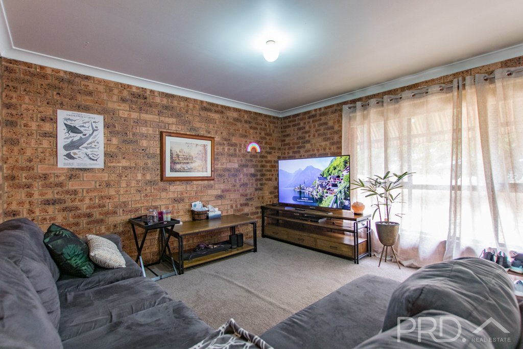 3/43 Herbert Street TUMUT 2
