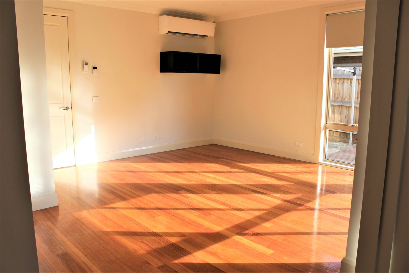 Gallery: 3/43 Macrina Street