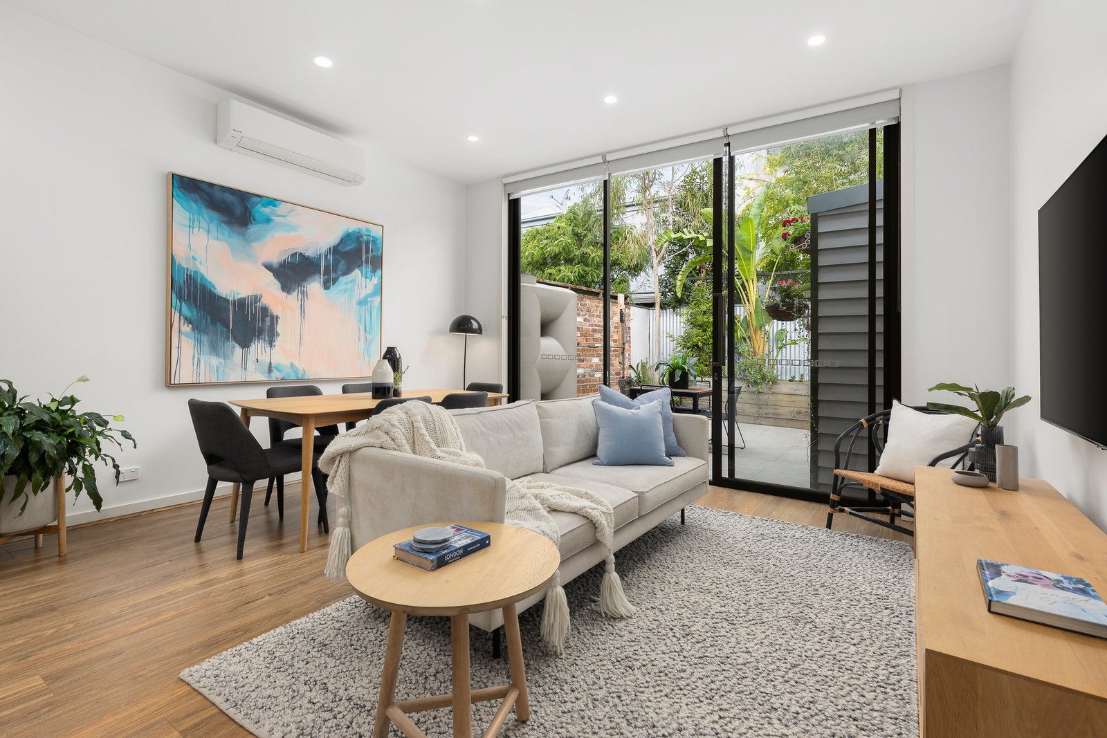 Gallery: 343 Park Street