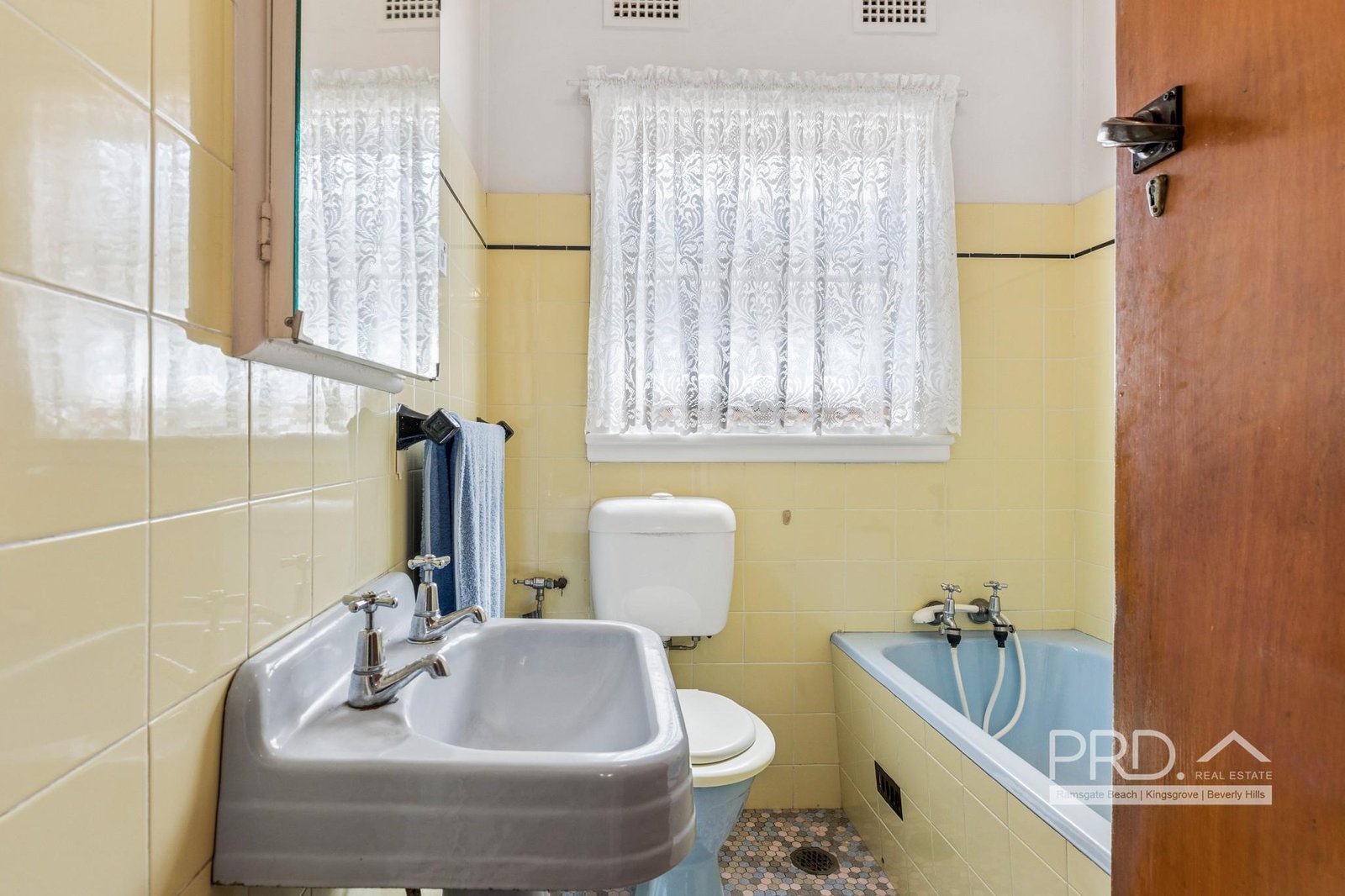 343 William Street KINGSGROVE 7