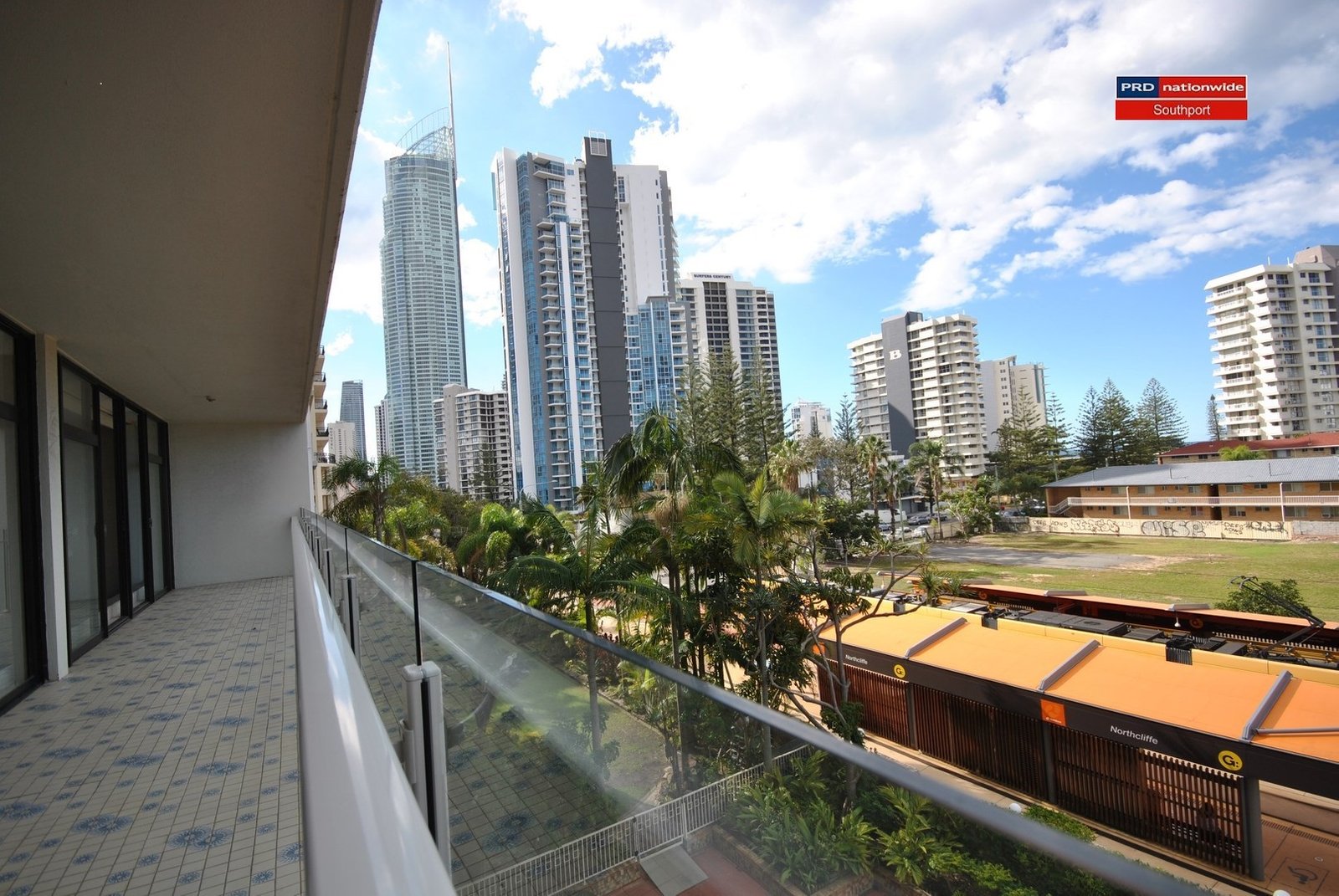 34/33 'Thornton Towers' Thornton Street SURFERS PARADISE 4