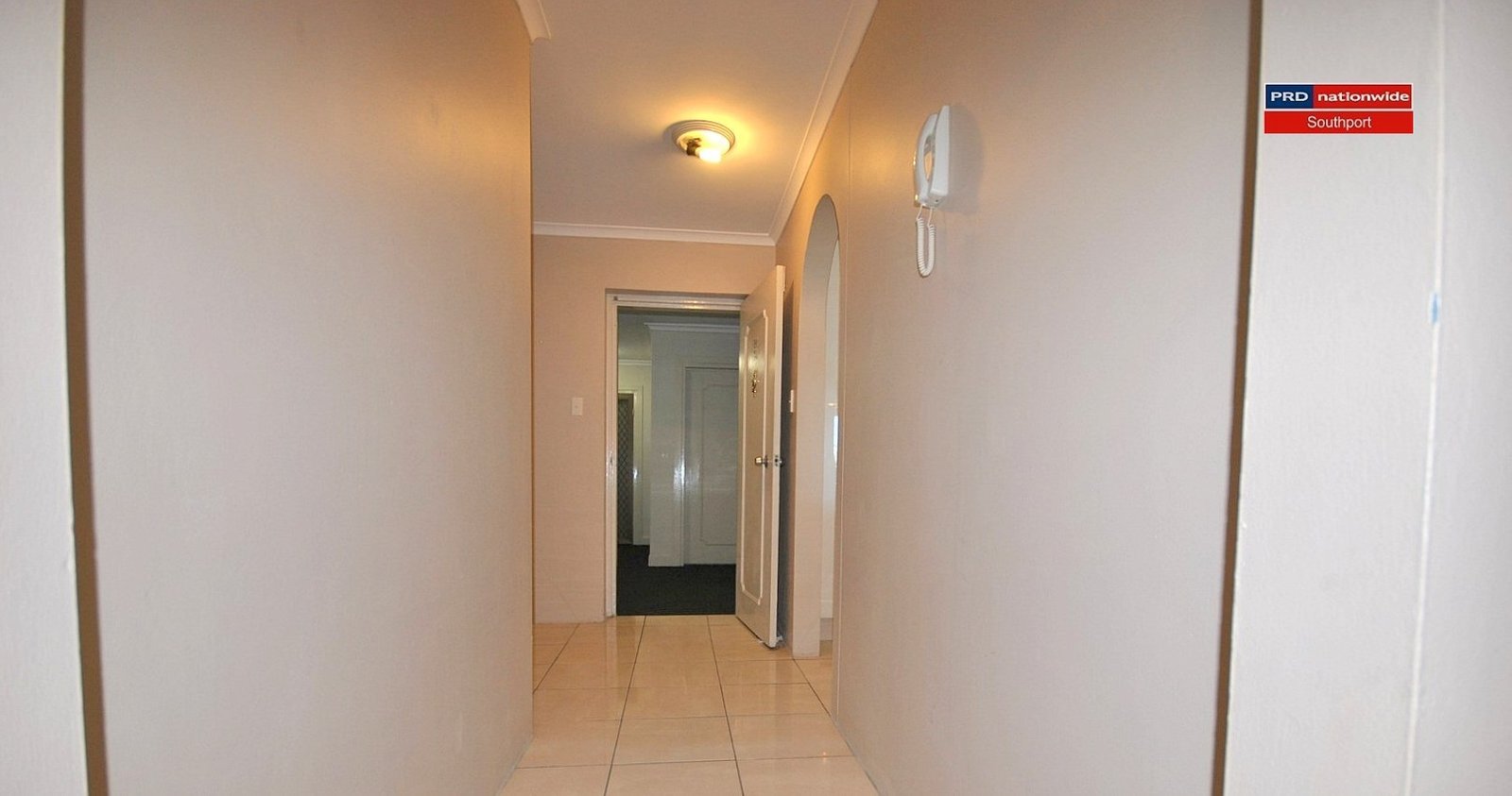 34/33 'Thornton Towers' Thornton Street SURFERS PARADISE 10