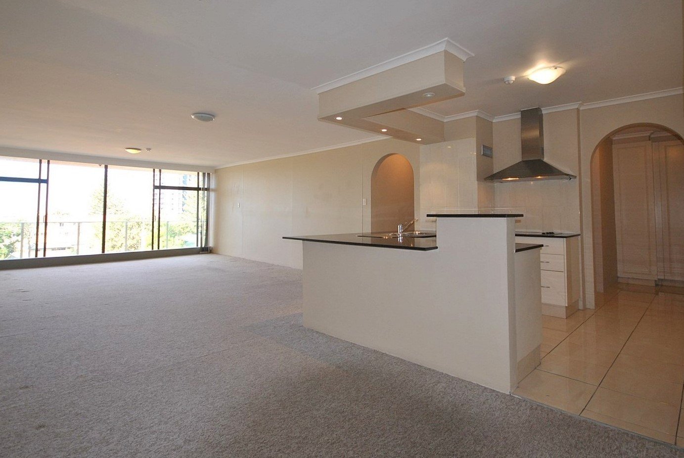 34/33 'Thornton Towers' Thornton Street SURFERS PARADISE 1