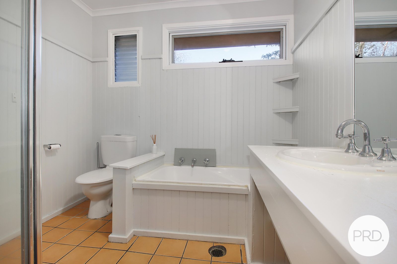 344 Cheyenne Drive LAVINGTON 8