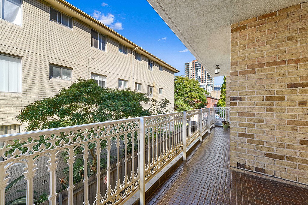 3/44 The Avenue HURSTVILLE 8