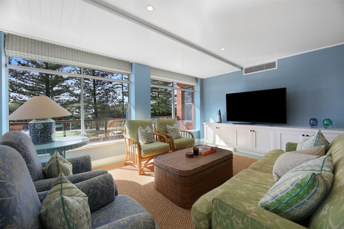 3/44 The Esplanade Burleigh Heads 4