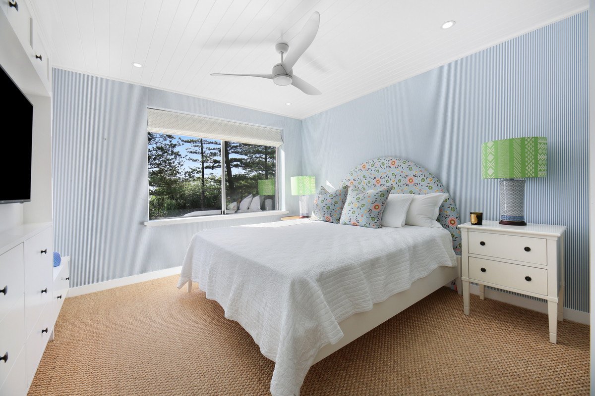 3/44 The Esplanade Burleigh Heads 12