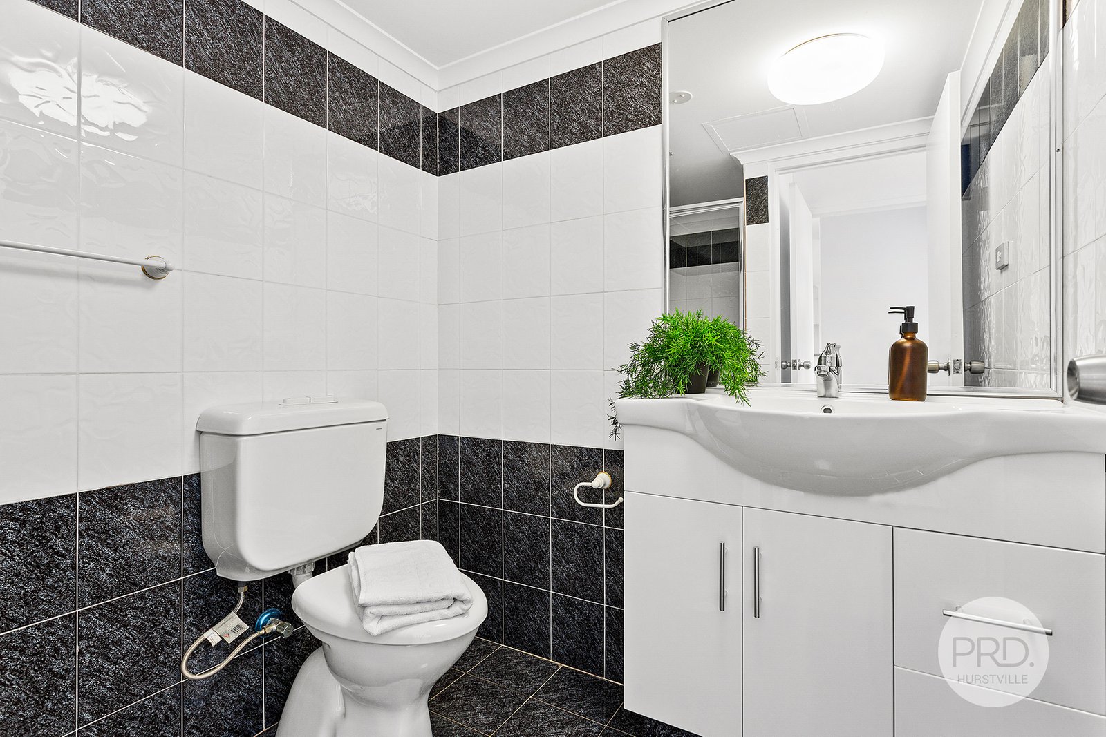 34/438 Forest Road HURSTVILLE 7