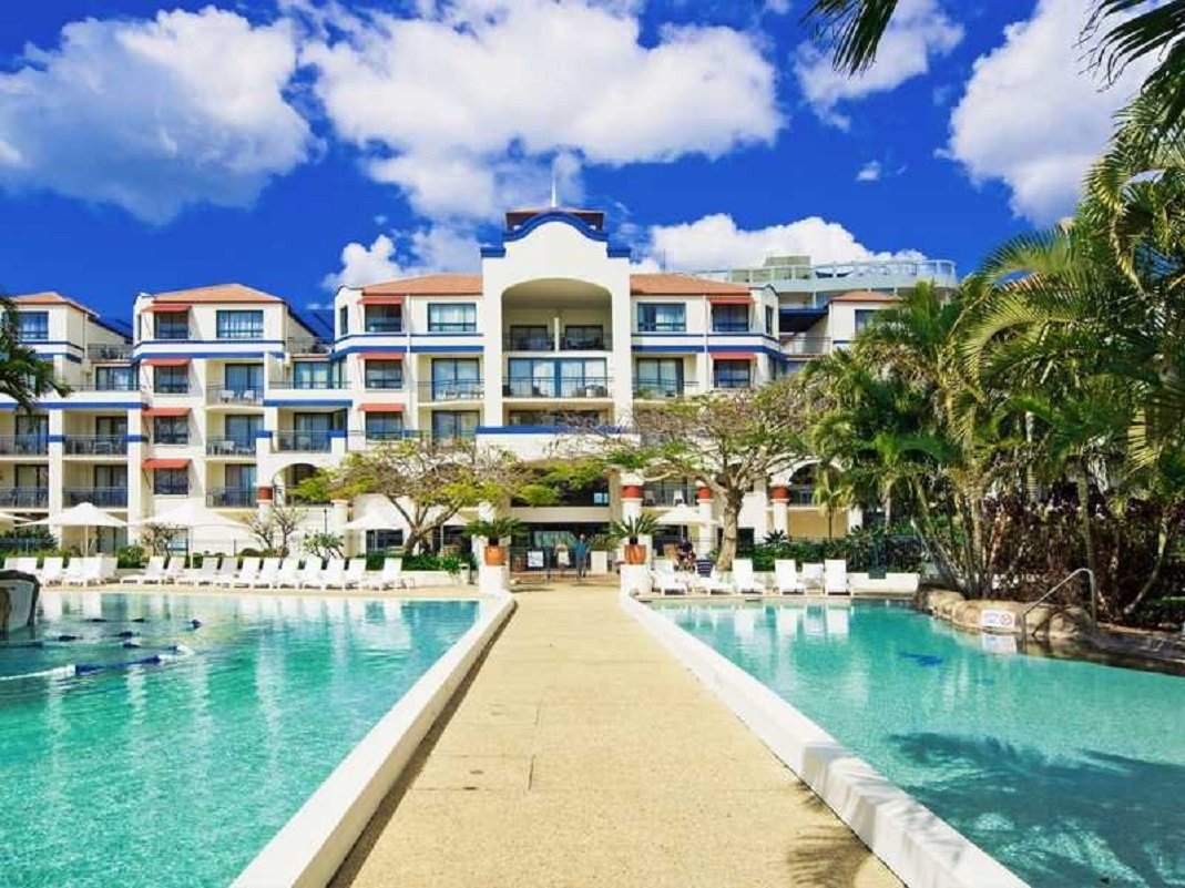 344/99 Griffith Street COOLANGATTA 12