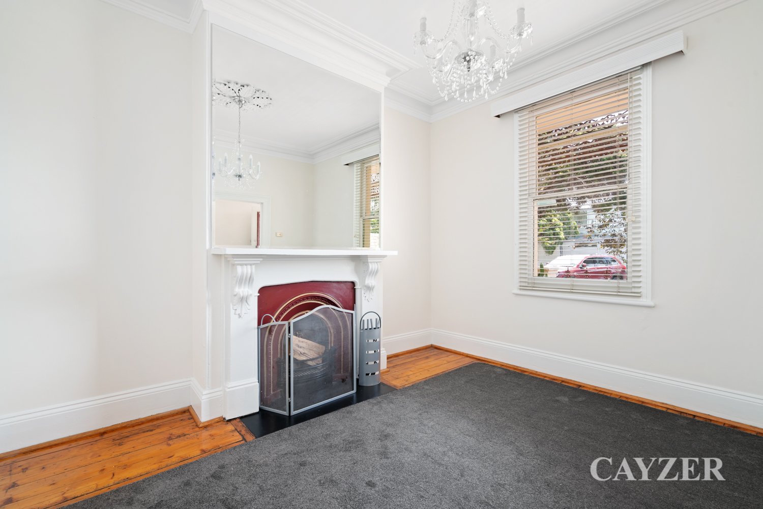 Gallery: 345 Bank Street