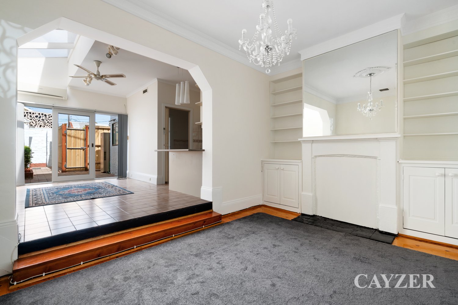 Gallery: 345 Bank Street