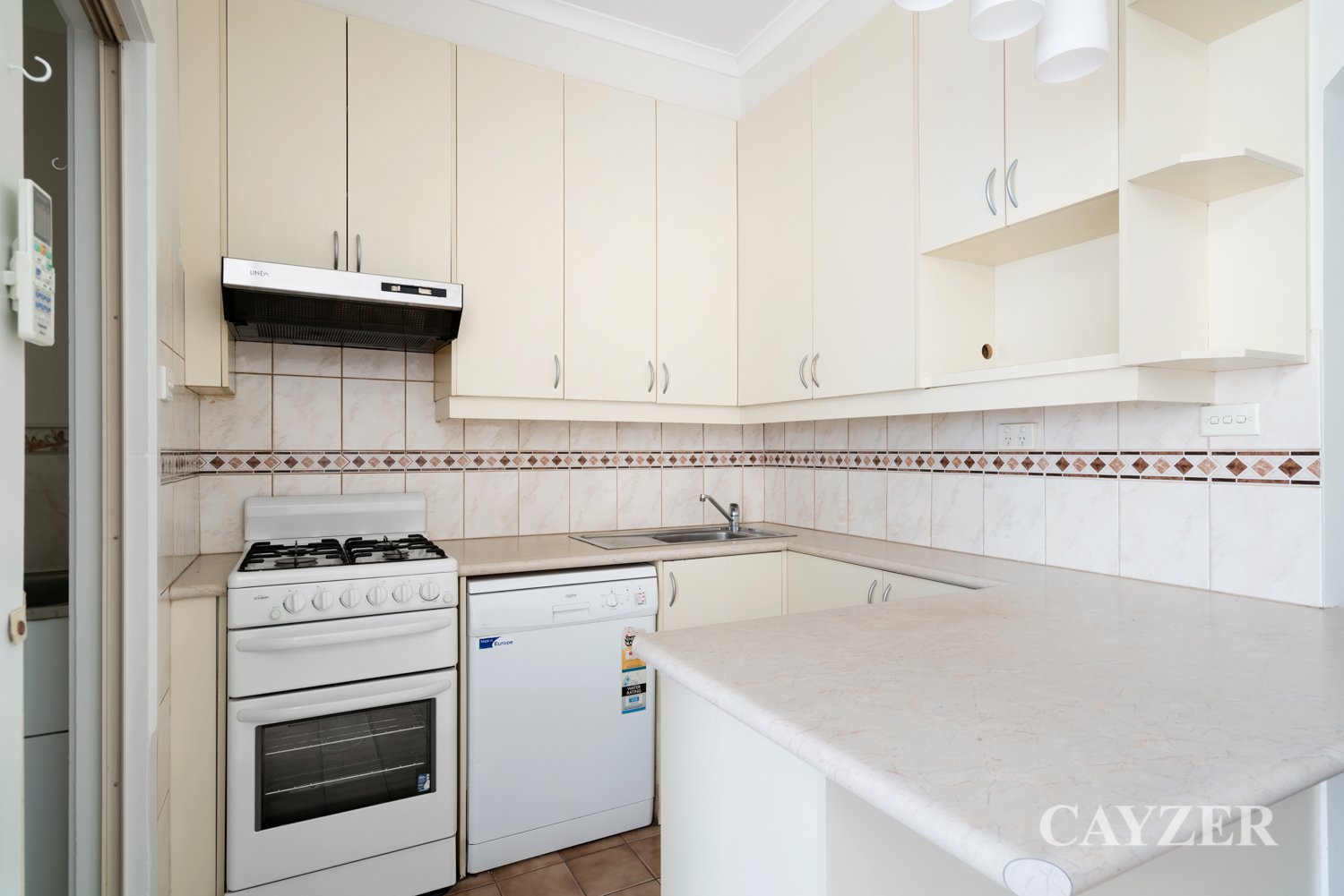 Gallery: 345 Bank Street