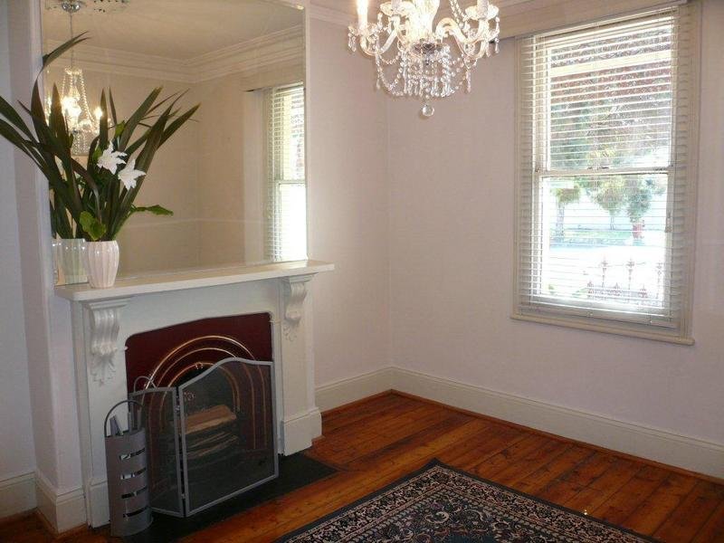 Gallery: 345 Bank Street