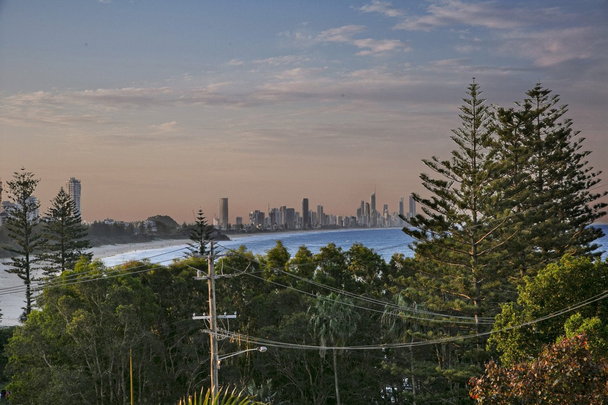 3/45 Hayle Street Burleigh Heads 7