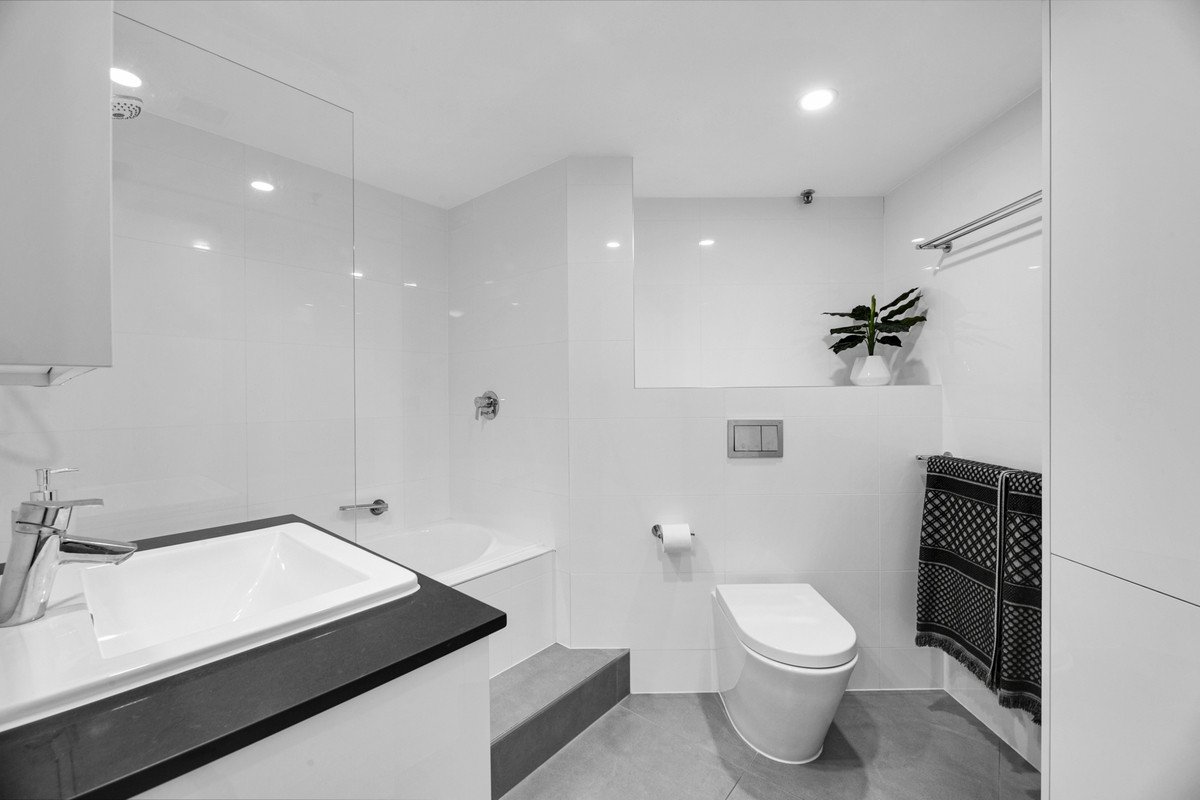 3/45 Hayle Street Burleigh Heads 13