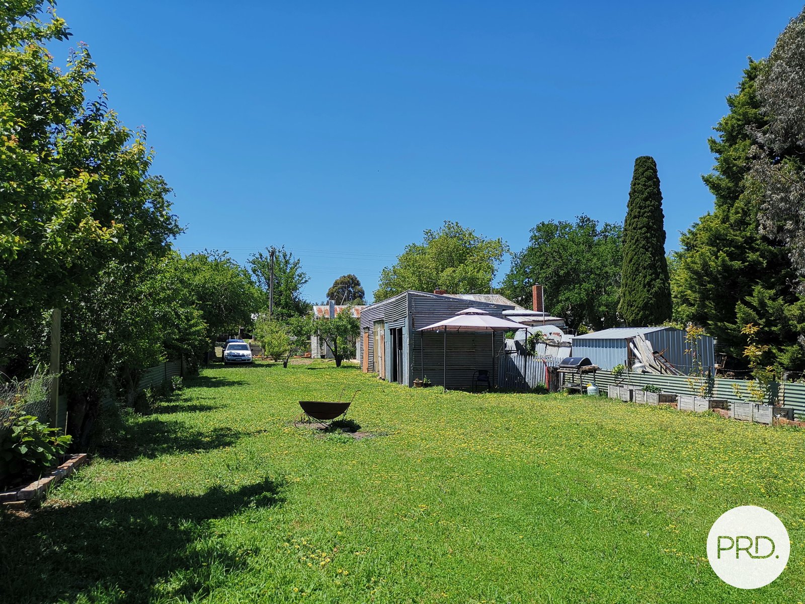 345 High Street LEARMONTH 8