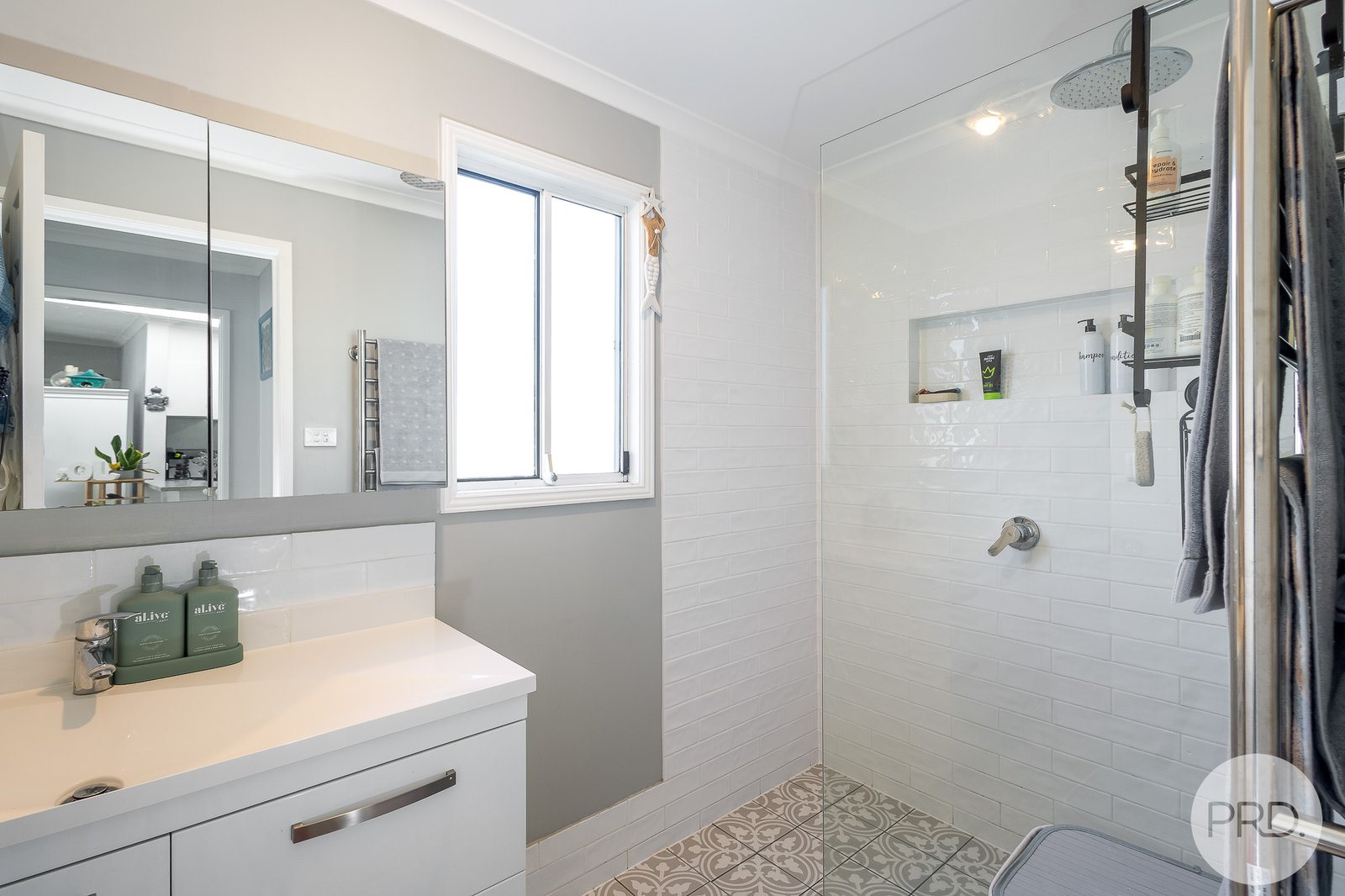 34/536 Gan Gan Road ONE MILE 6