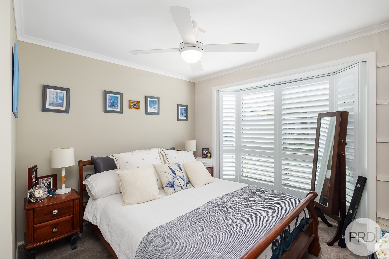 34/536 Gan Gan Road ONE MILE 12