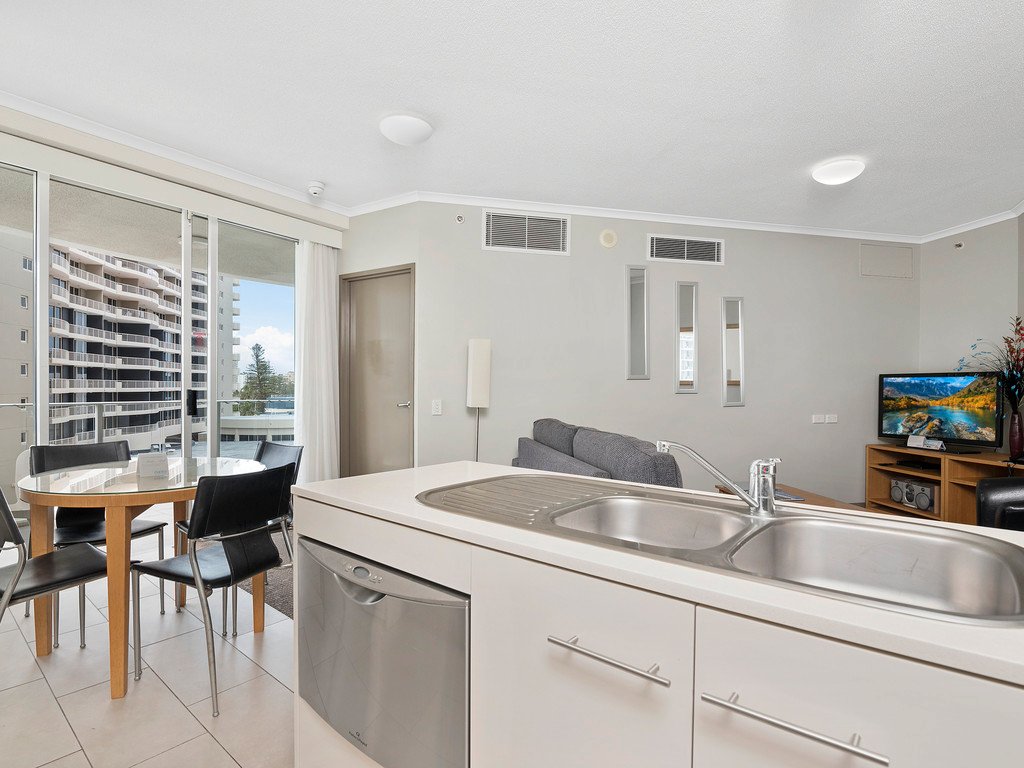 345/4 Stuart St  TWEED HEADS 2