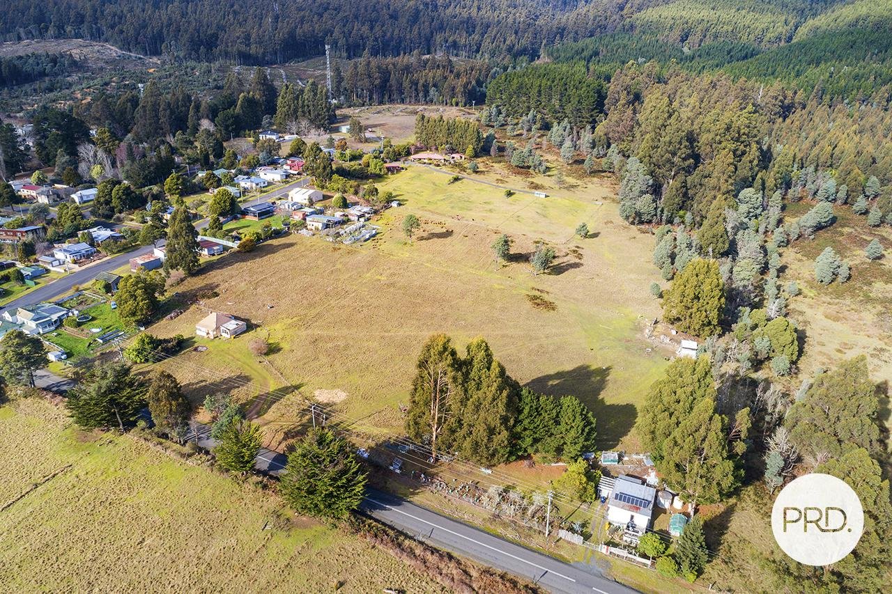 3455 Gordon River Road MAYDENA 1