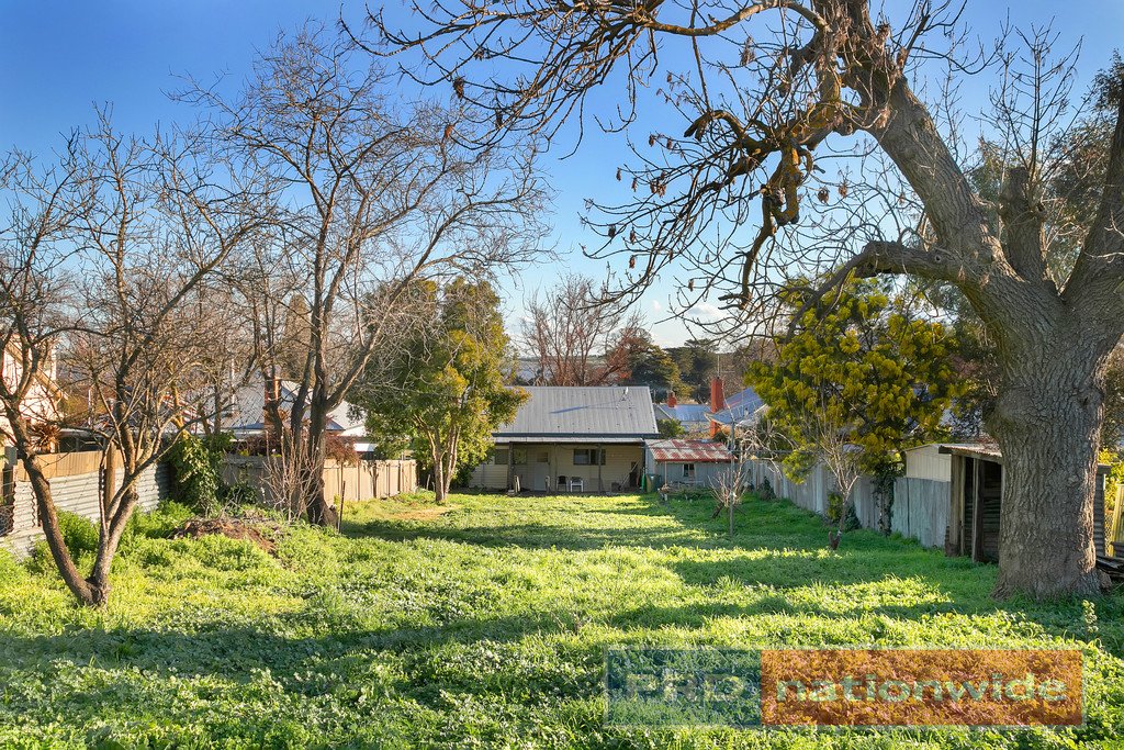 346 High Street LEARMONTH 8