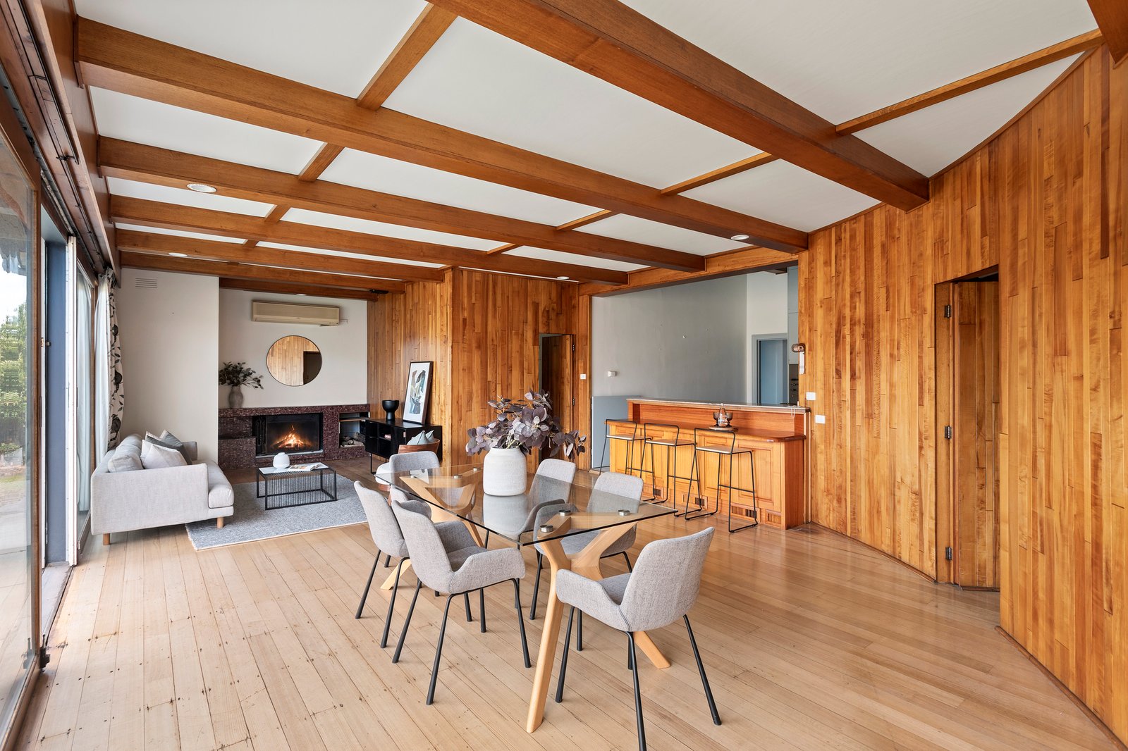 Real Estate and Property in 346 Kooyong Road, Caulfield South, VIC