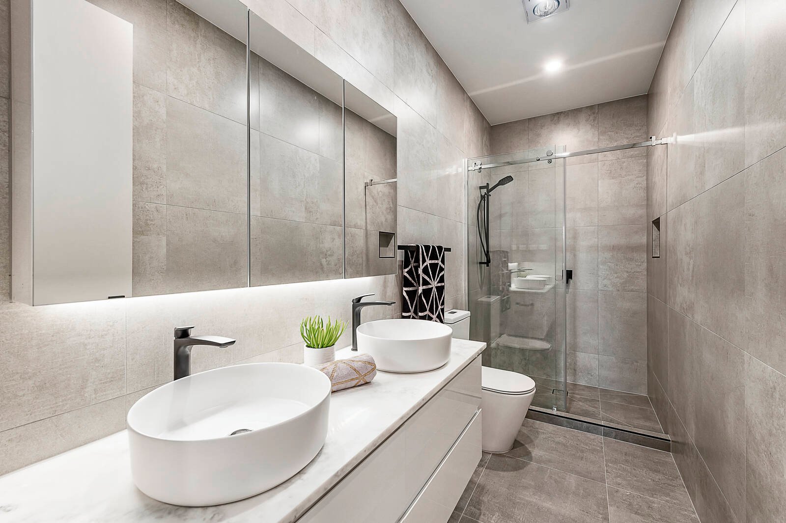 Real Estate and Property in 3/46 Morton Road, Burwood, VIC