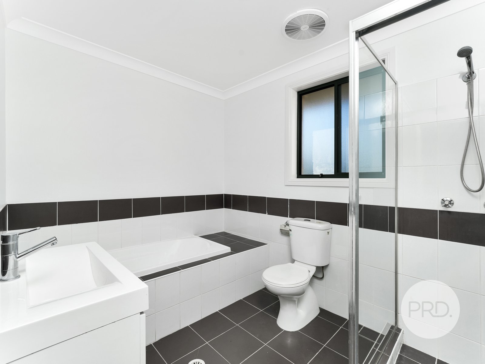 3/47 Knox Road DOONSIDE 10
