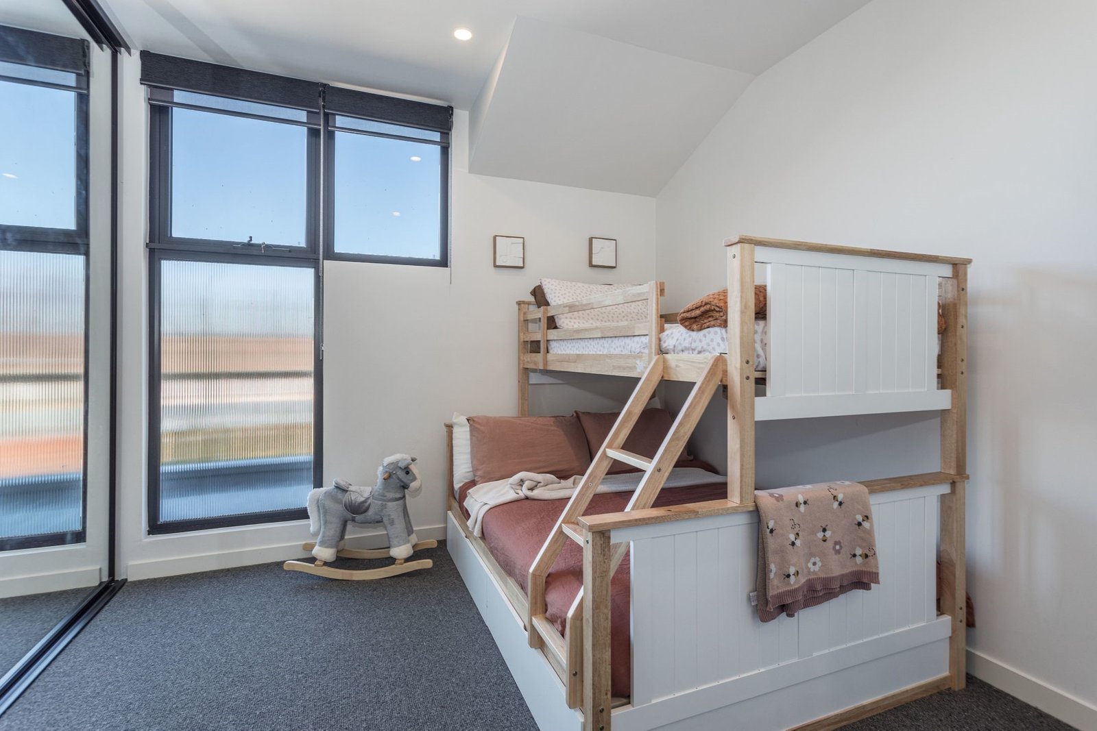 Real Estate and Property in 3/47 Lansdowne Road, St Kilda East, VIC