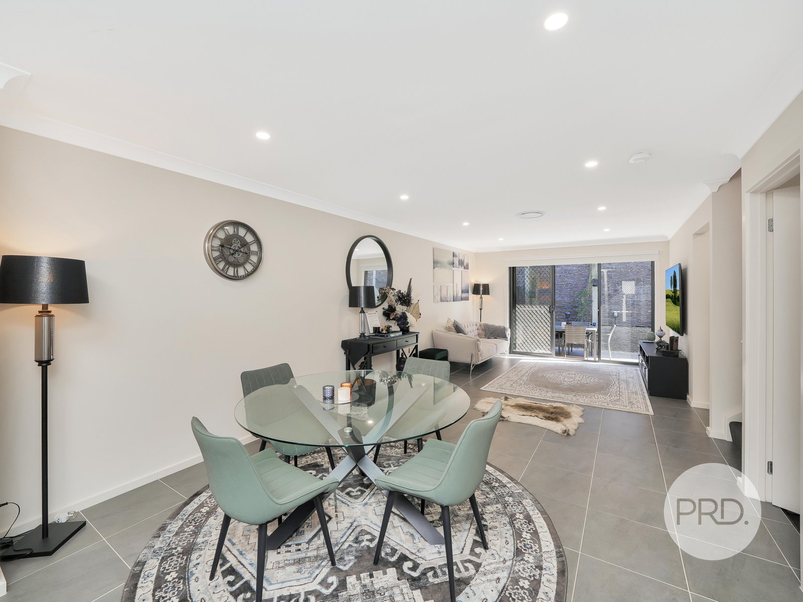 34/75 Mary Ann Drive GLENFIELD 2