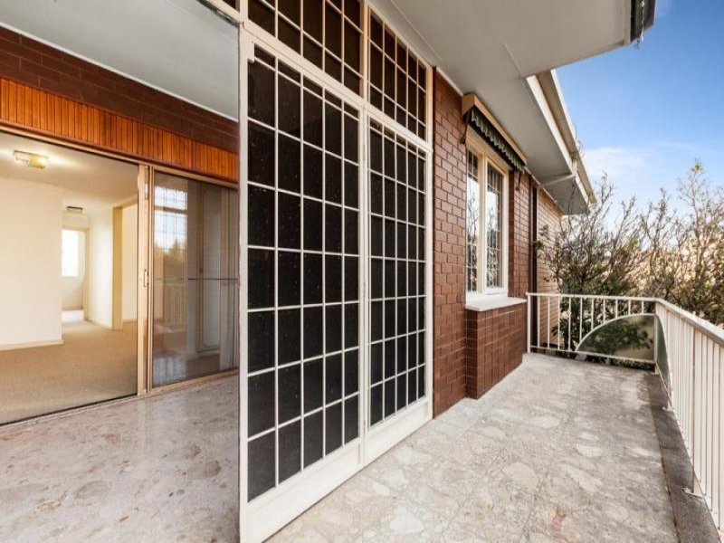 Real Estate and Property in 3/48 Albany Road, Toorak, VIC