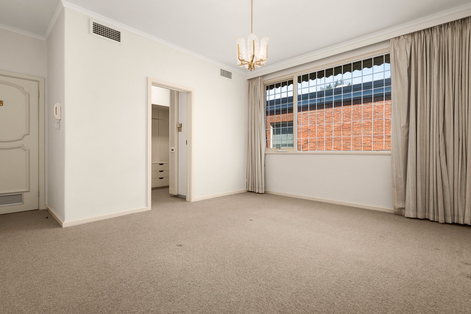 Real Estate and Property in 3/48 Albany Road, Toorak, VIC